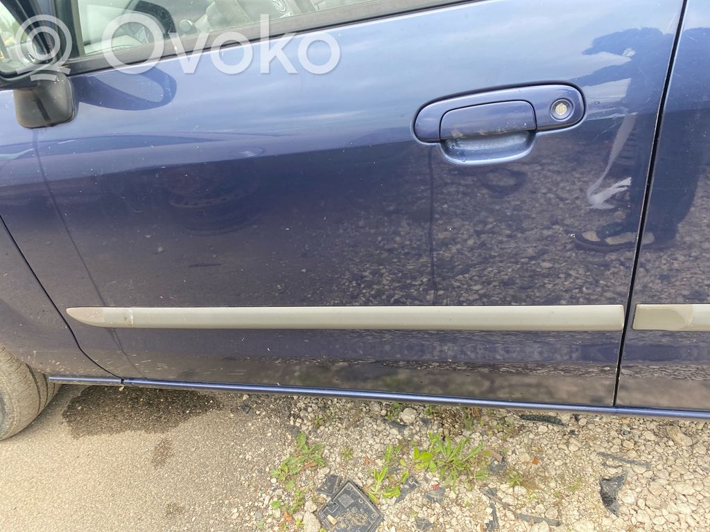 Mazda Premacy Durvis 
