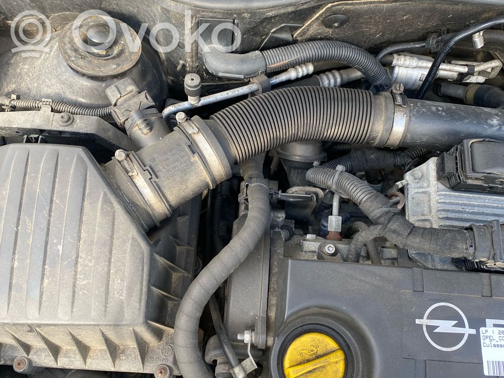 Opel Combo C Ģenerators 