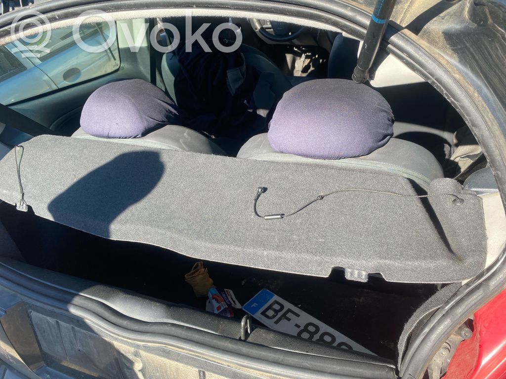 Citroen C2 Hattuhylly 