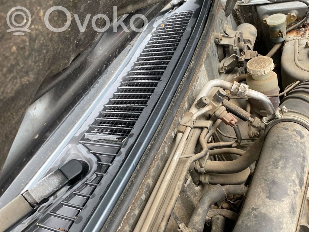 Mitsubishi Pajero Pinin Tringlerie et moteur d'essuie-glace avant