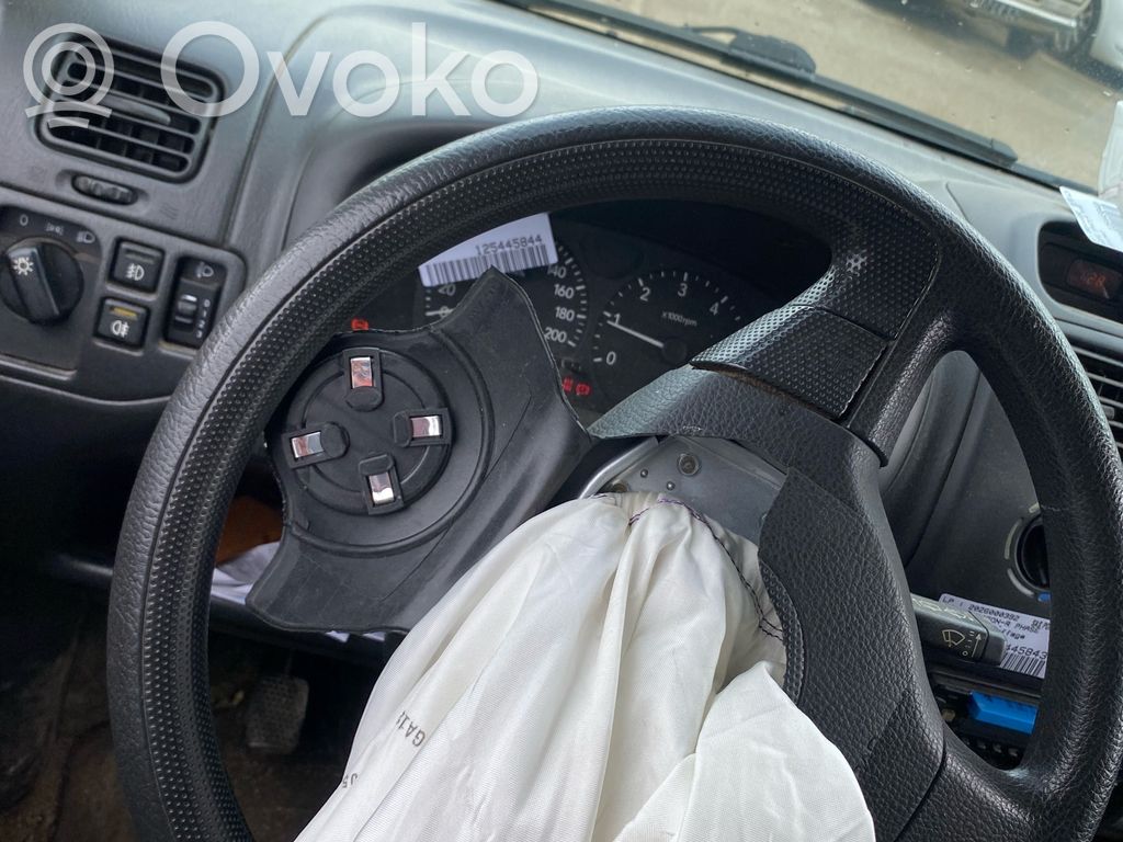 Suzuki Wagon R+ Ohjauspyörä 
