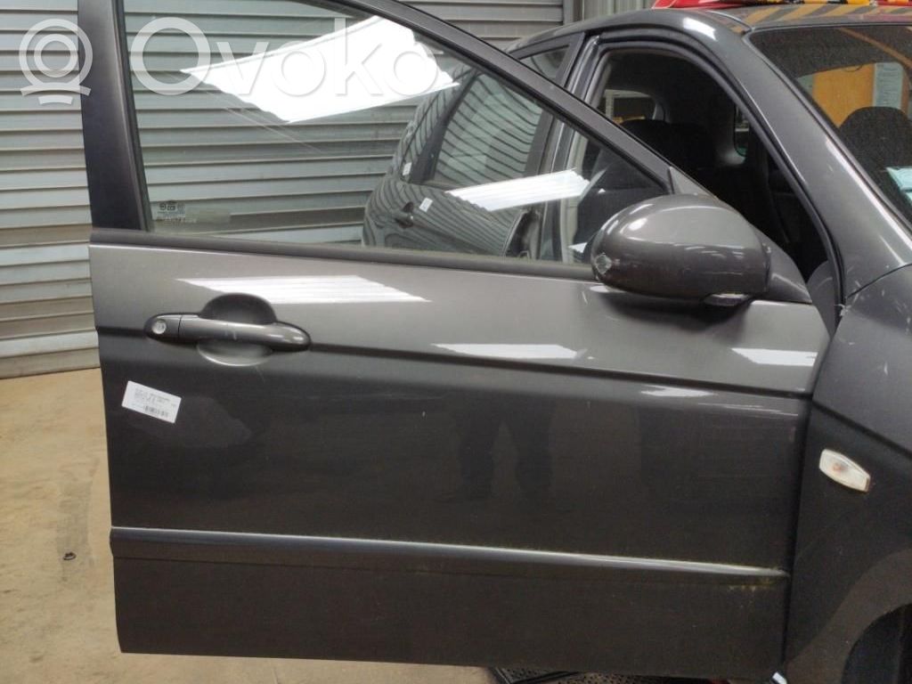 KIA Cerato Puerta delantera 
