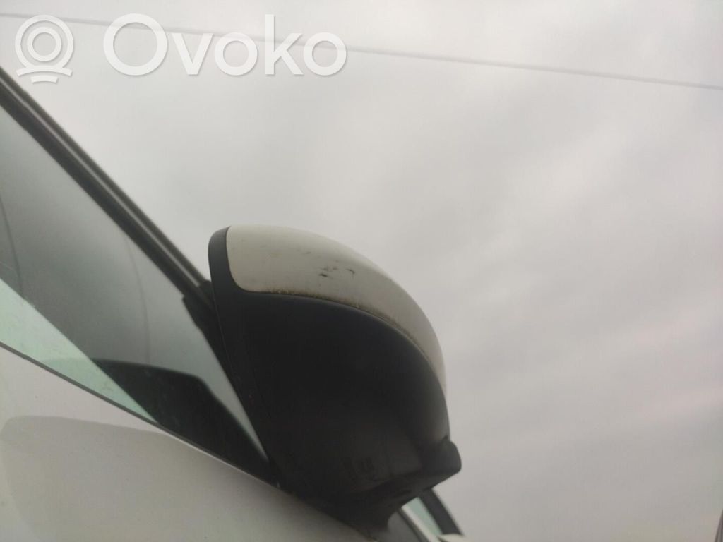 Mazda 3 II Espejo lateral manual 