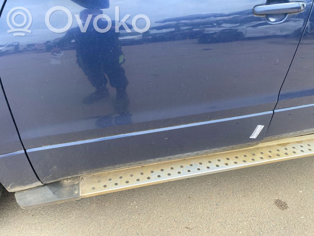 Suzuki Grand Vitara II Etuoven lista (muoto) 