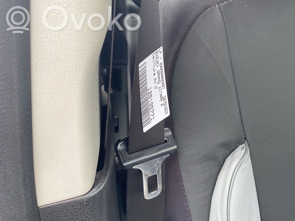 Suzuki Grand Vitara II Sicherheitsgurt vorne
