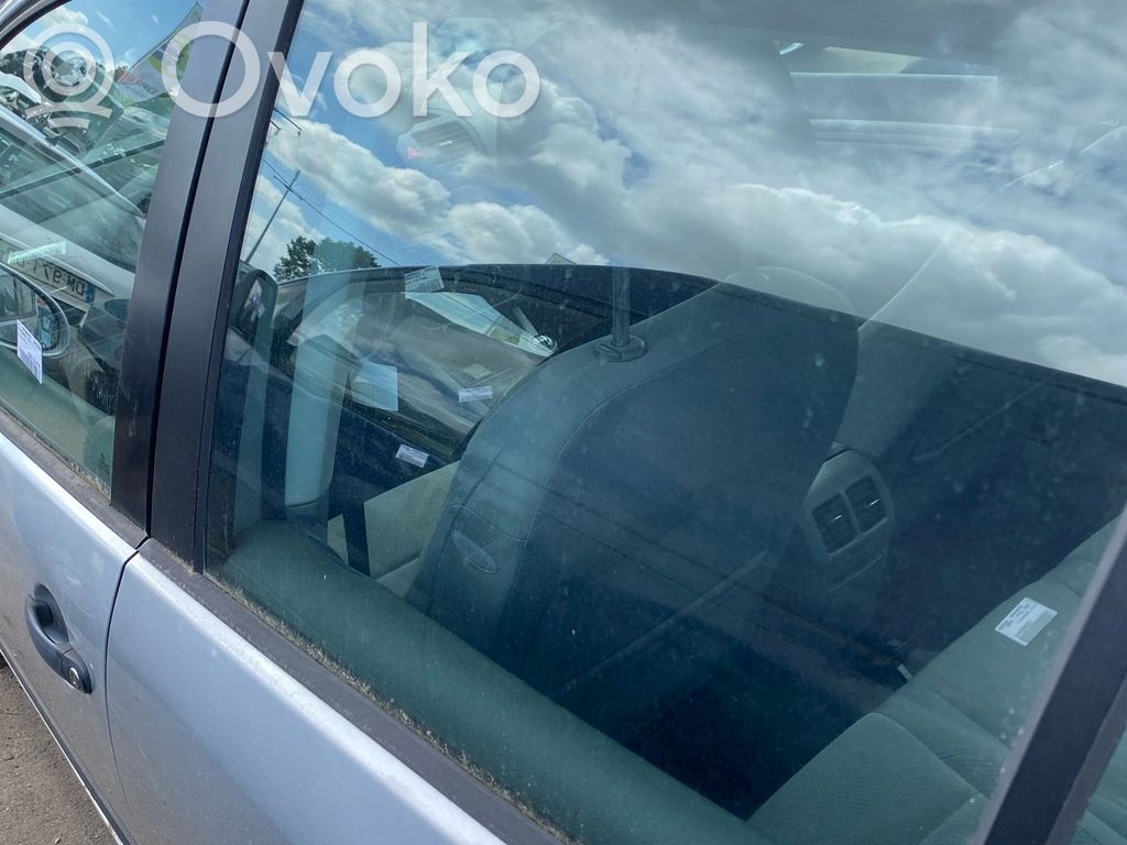 Volkswagen Golf V Geam ușă spate 
