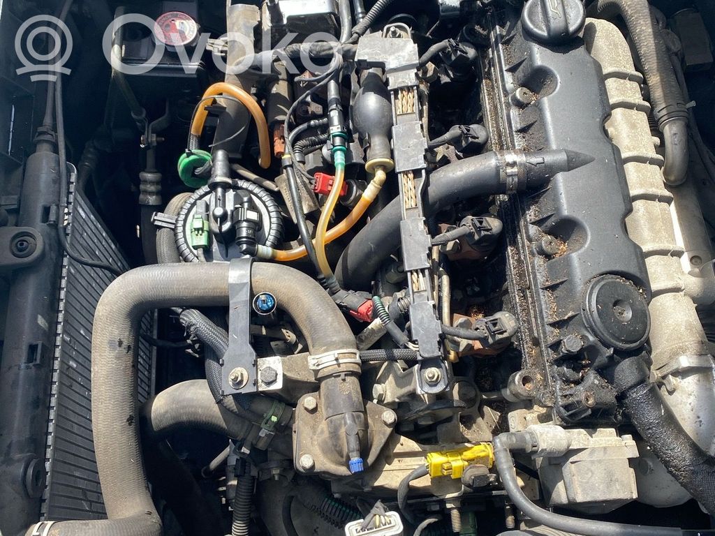 Citroen Berlingo Engine head 