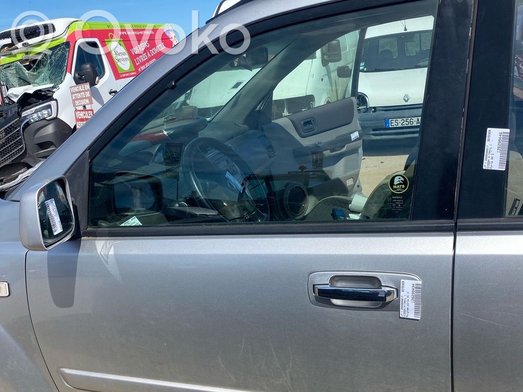 Nissan X-Trail T30 Portiera anteriore