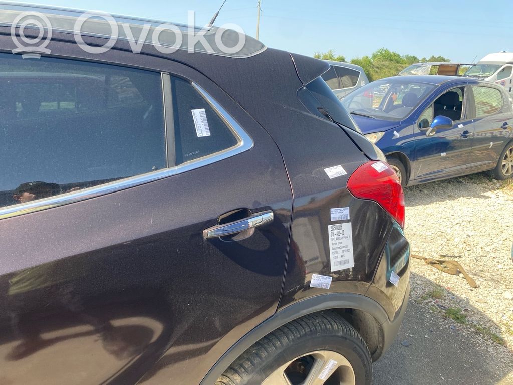 Opel Mokka Takakulmapaneeli 