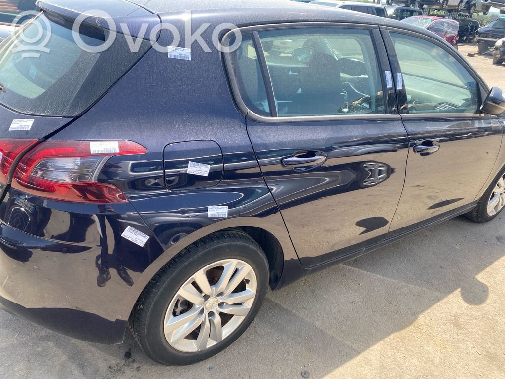 Peugeot 308 Panel lateral trasero 