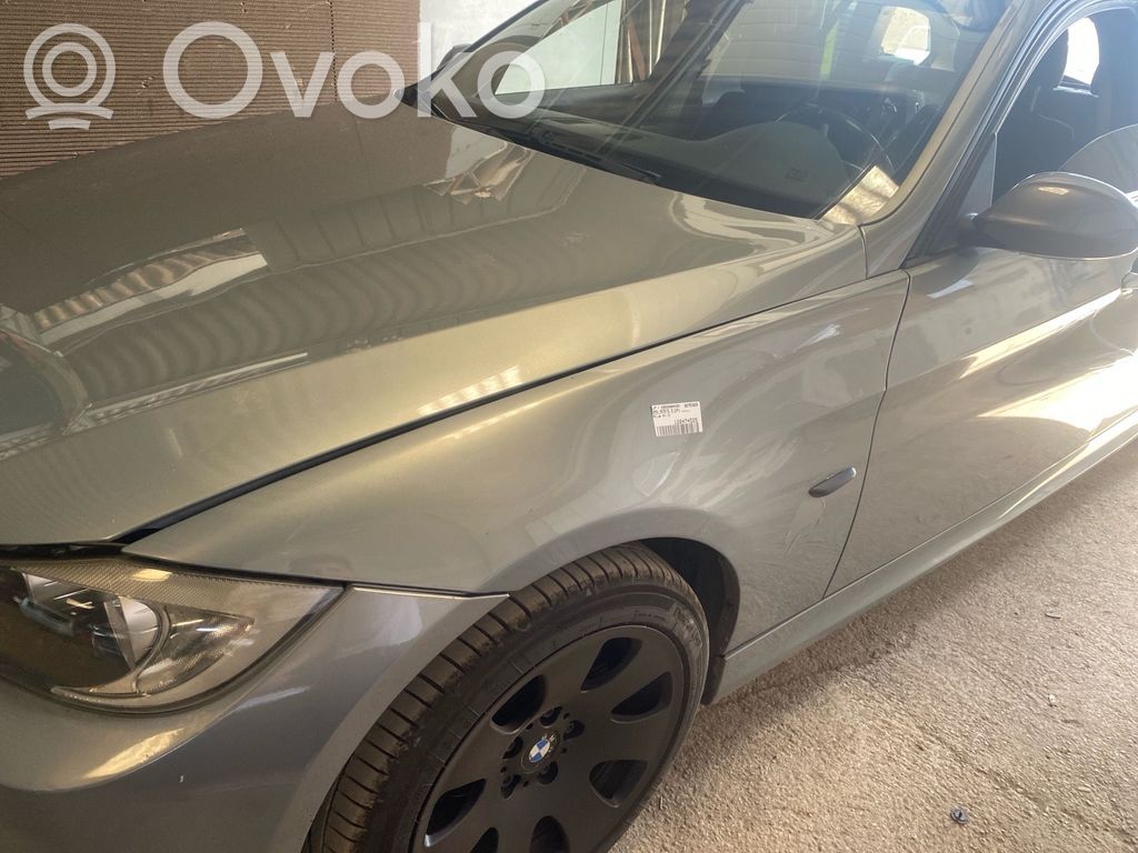 BMW 3 E90 E91 Aripă 