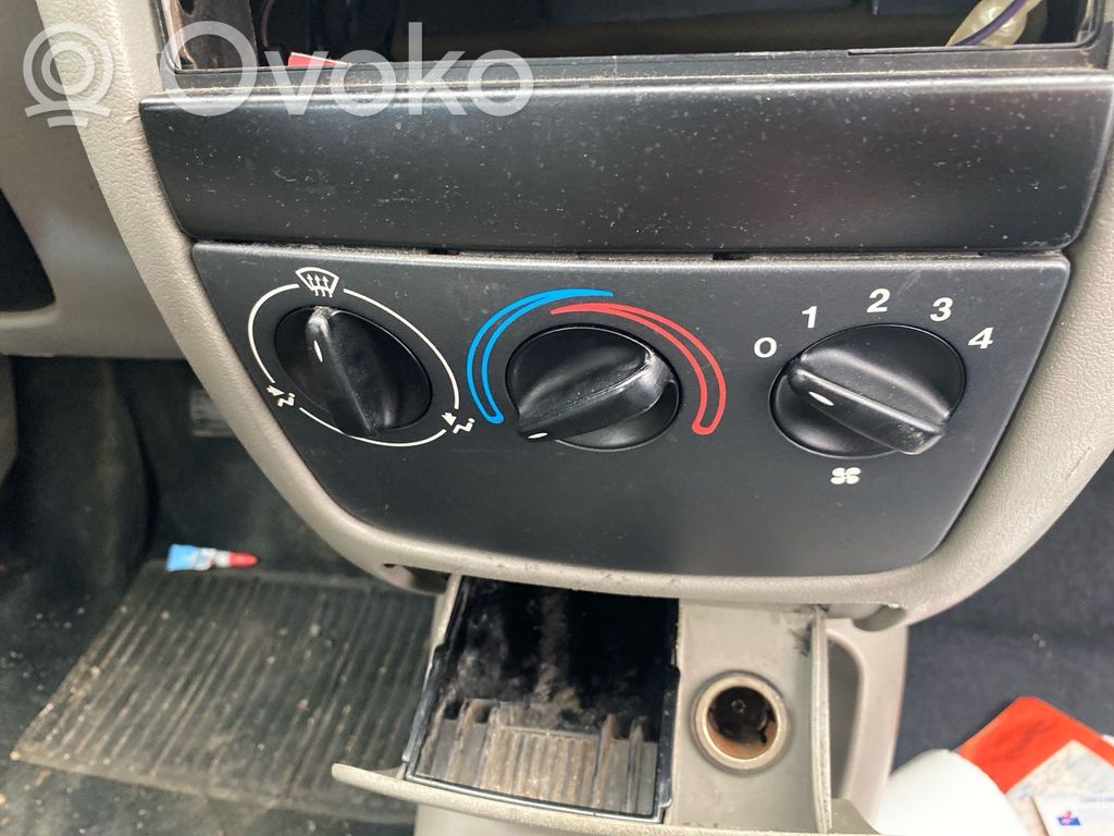 Panel klimatyzacji   1143930