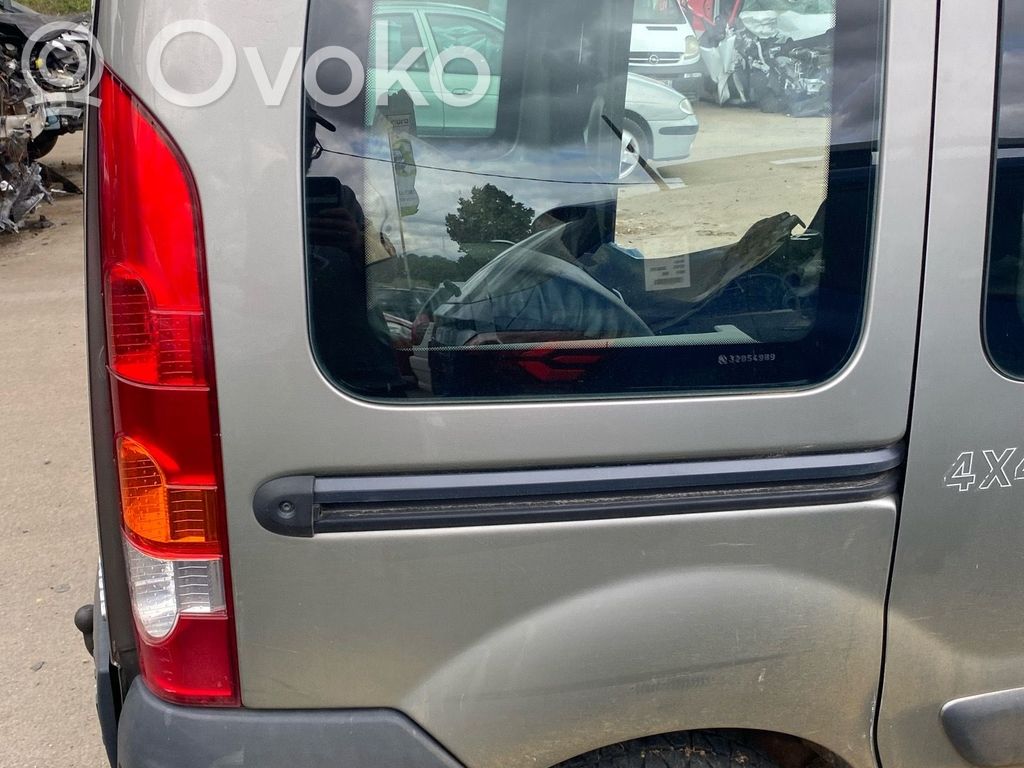 Panel lateral trasero   7751468932
