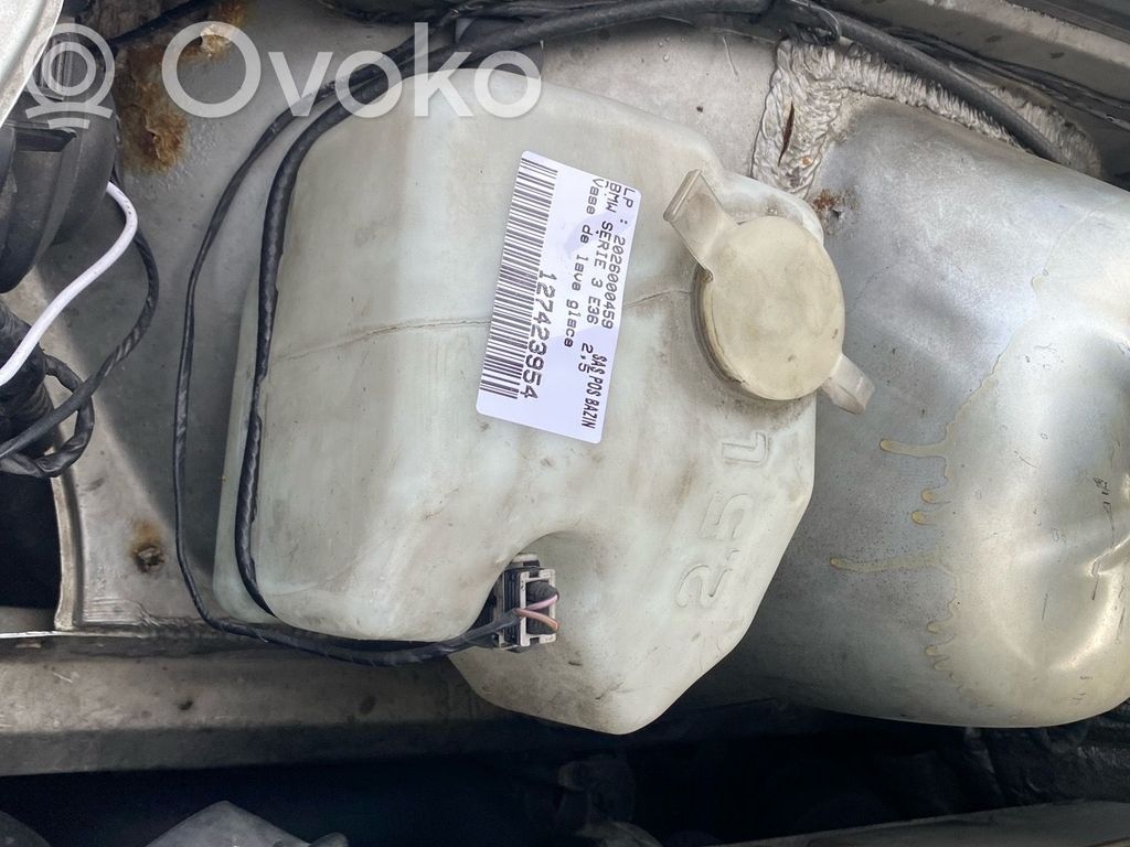 BMW 3 E36 Langų skysčio bakelis 