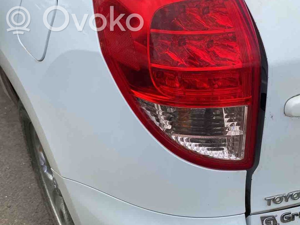 Toyota RAV 4 (XA30) Lampă spate în caroserie 