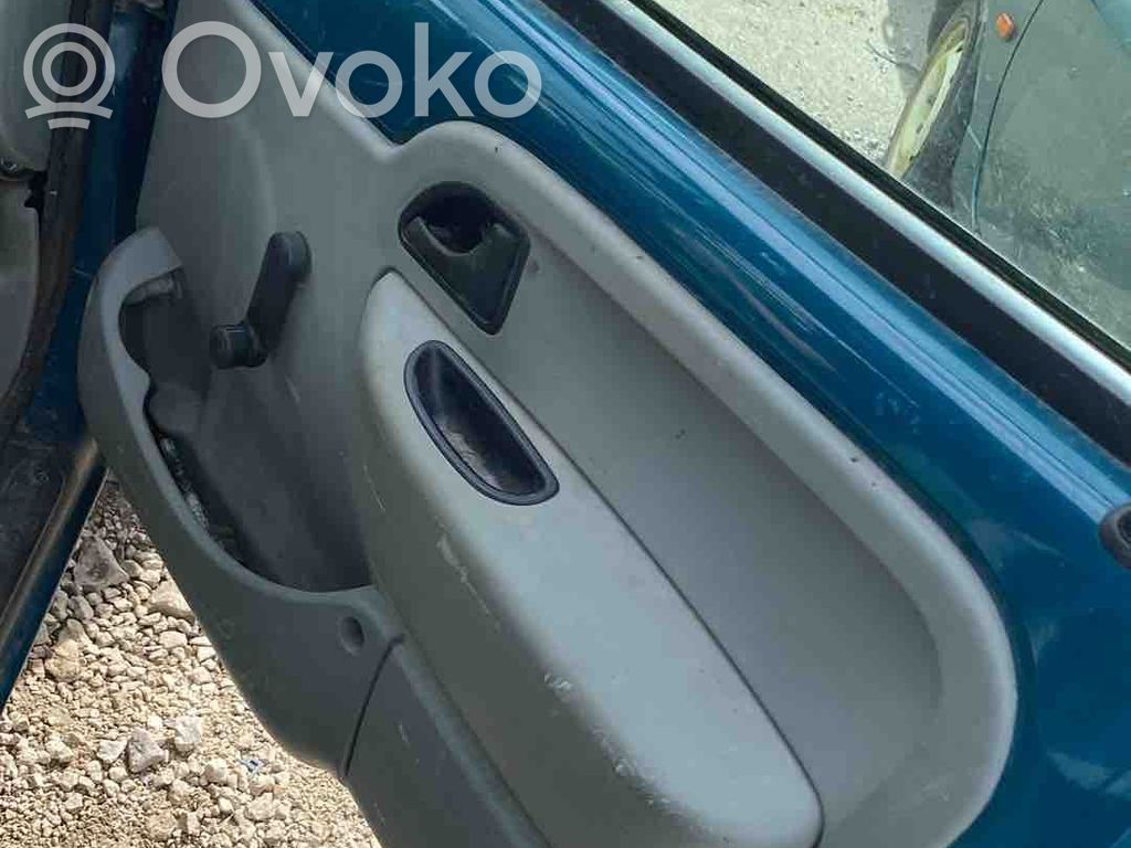 Renault Kangoo I Revestimiento de puerta delantera 