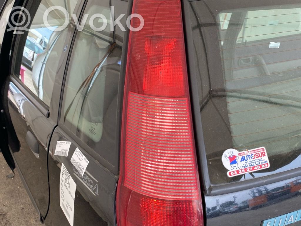 Fiat Punto (176) Luci posteriori 
