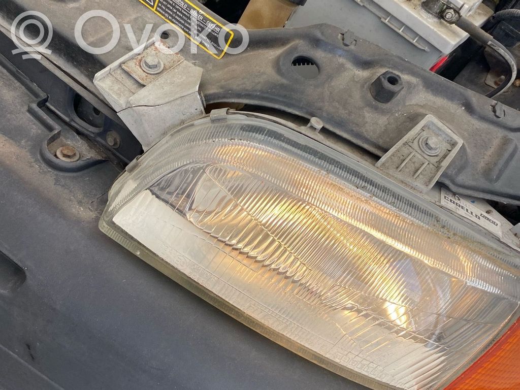 Fiat Punto (176) Faro/fanale 