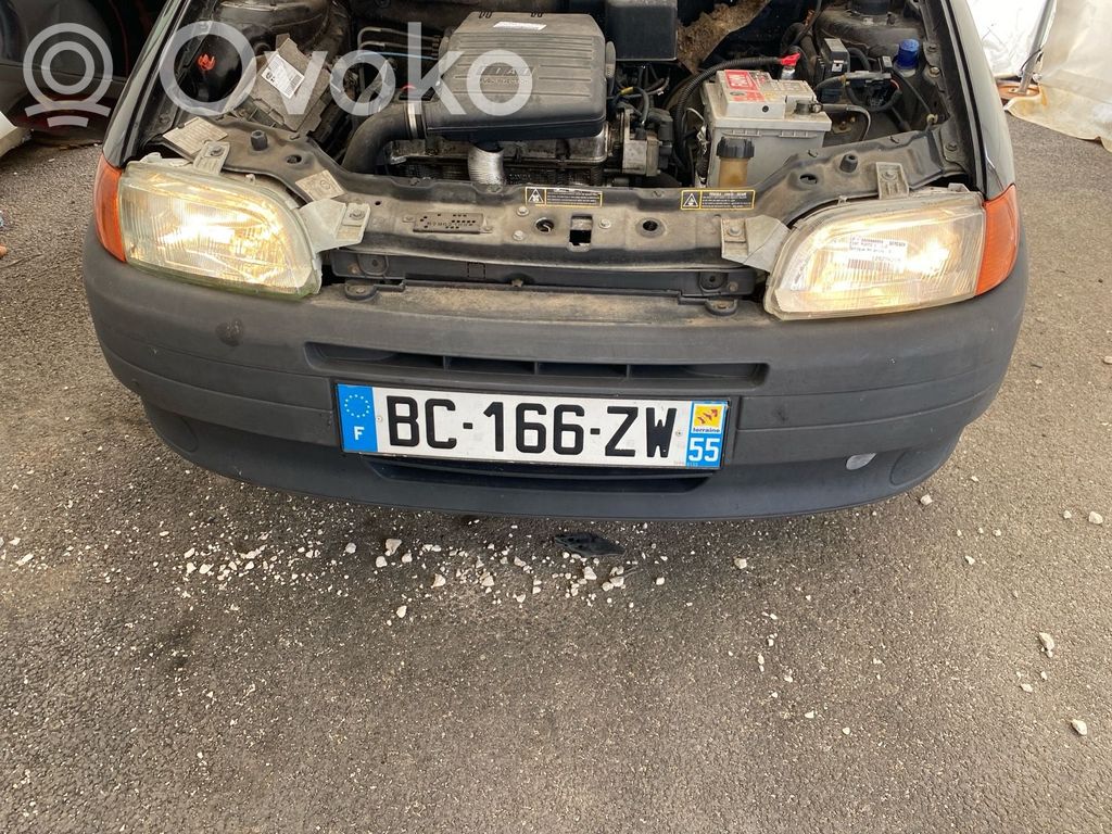 Fiat Punto (176) Paraurti anteriore 
