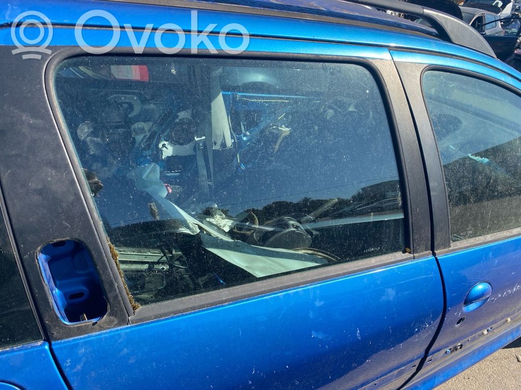 Peugeot 206 Geam ușă spate 