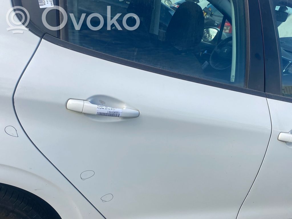 Peugeot 208 I Takaovi