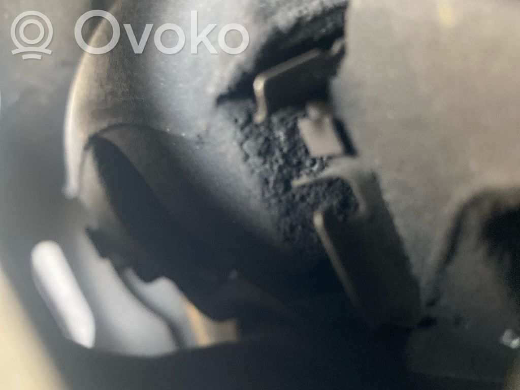 Peugeot 208 I Zacisk hamulcowy przedni 