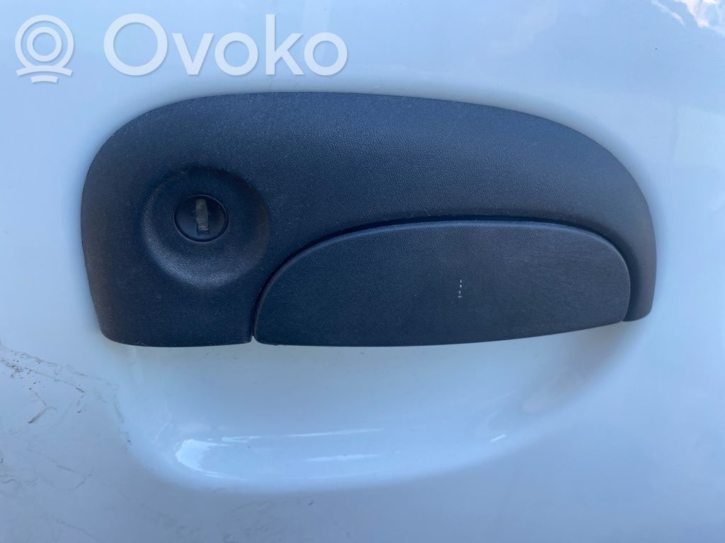 Renault Kangoo I Etuoven ulkokahva