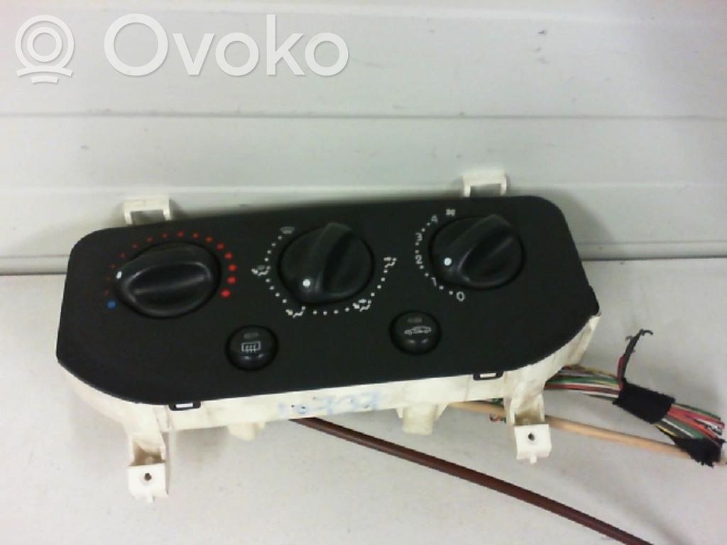 Renault Clio II Climate control unit 