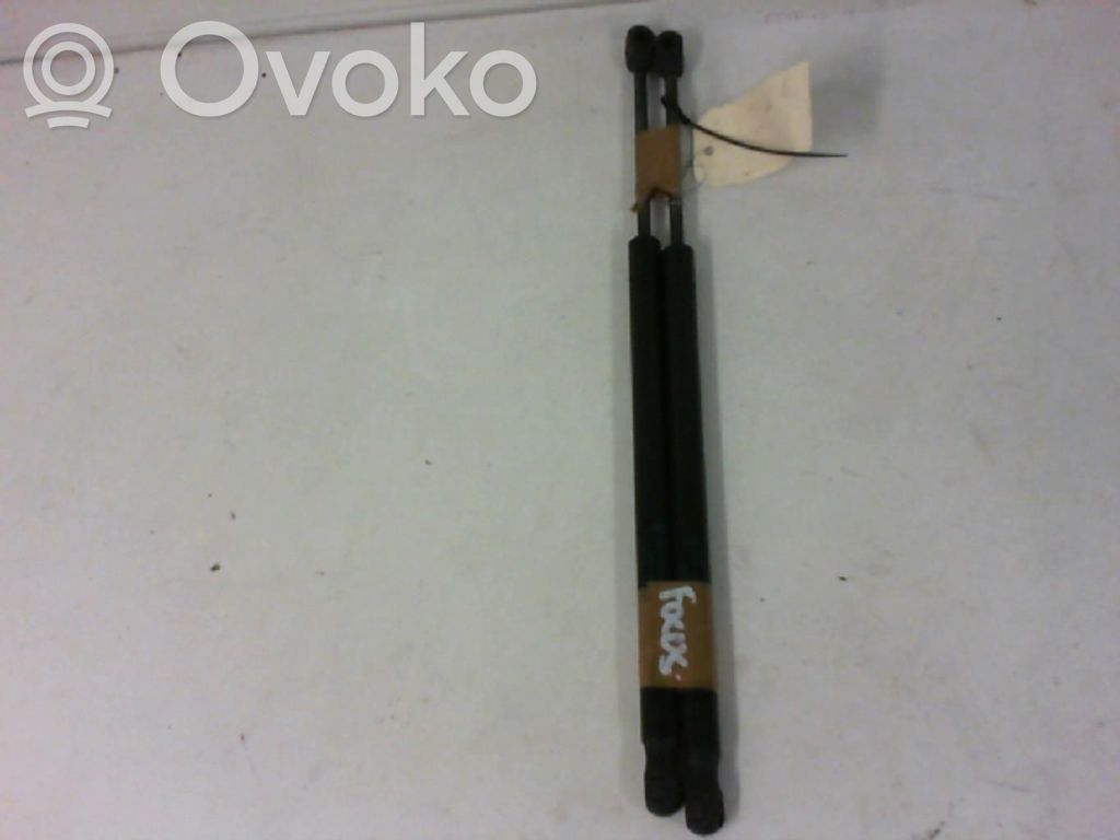 Ford Focus Tailgate/trunk strut/damper 