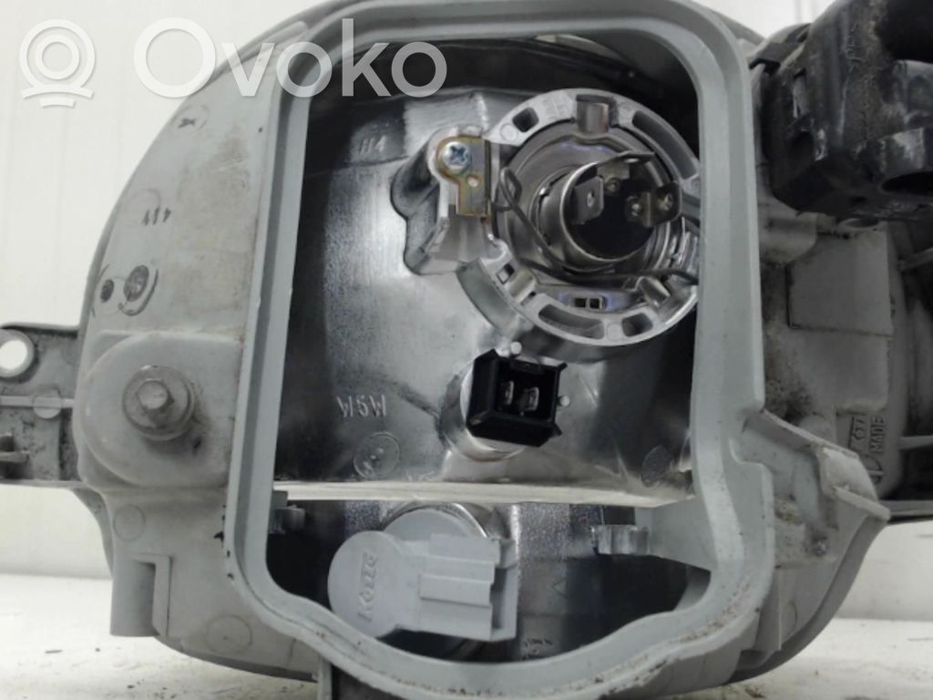 Scheinwerfer   7701040499