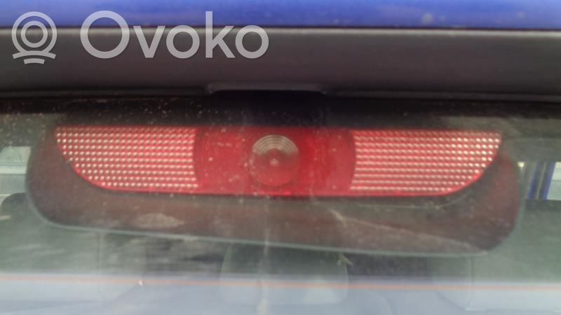 Mazda 3 I Third/center stoplight 