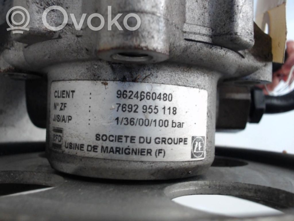 Peugeot 406 Pompa wspomagania 