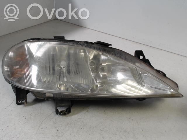 Renault Megane I Lampa przednia 