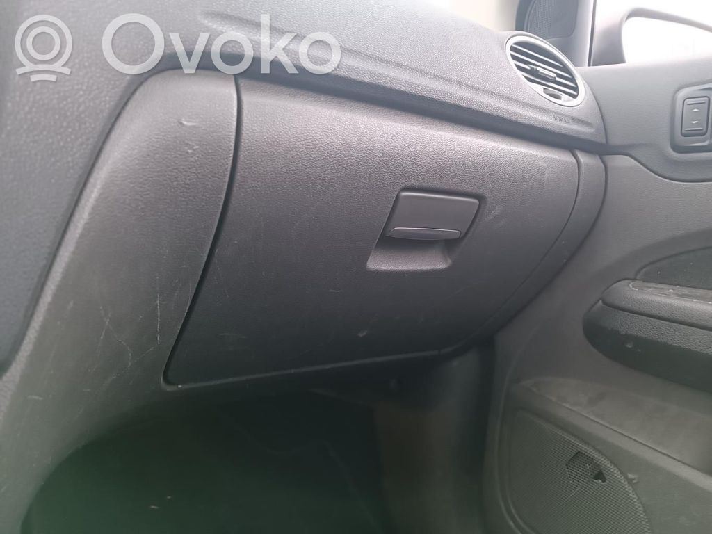 Ford Focus Glove box set 