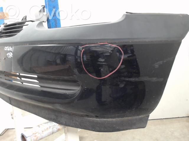 Opel Corsa B Parachoques delantero 