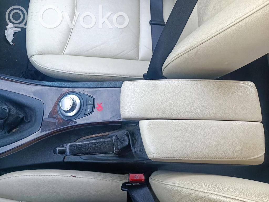 BMW 3 E90 E91 Sagtis diržo priekinė 