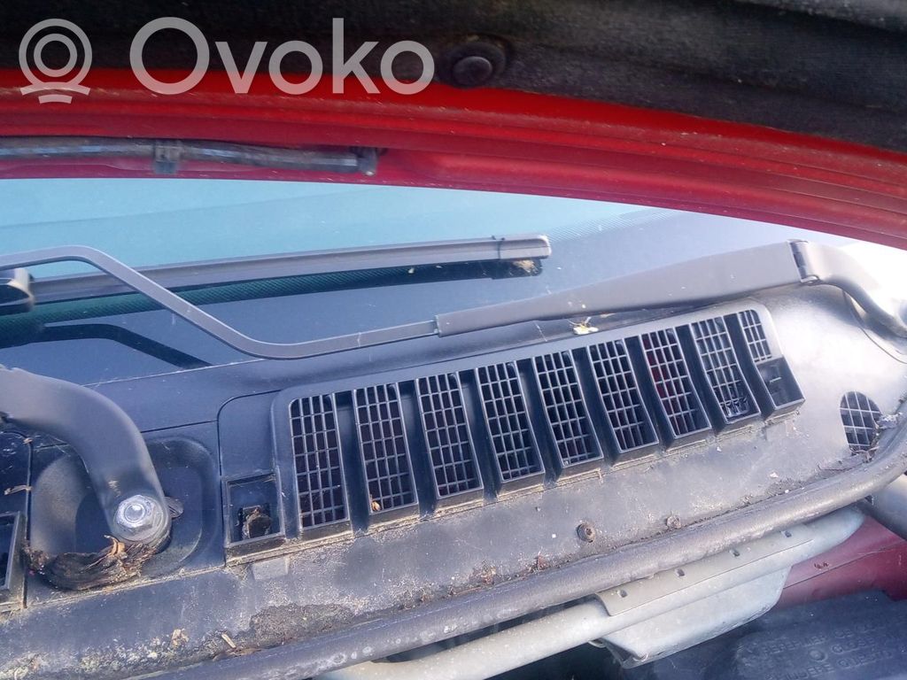 Peugeot Expert Front wiper blade arm 