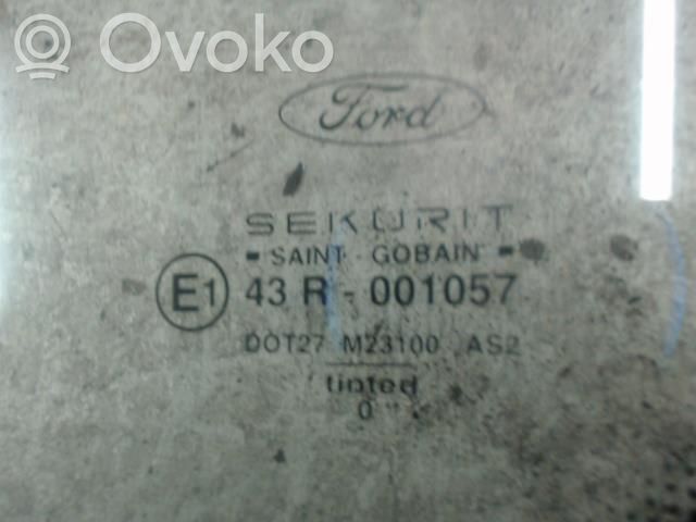 Ford Focus Geam lateral spate 