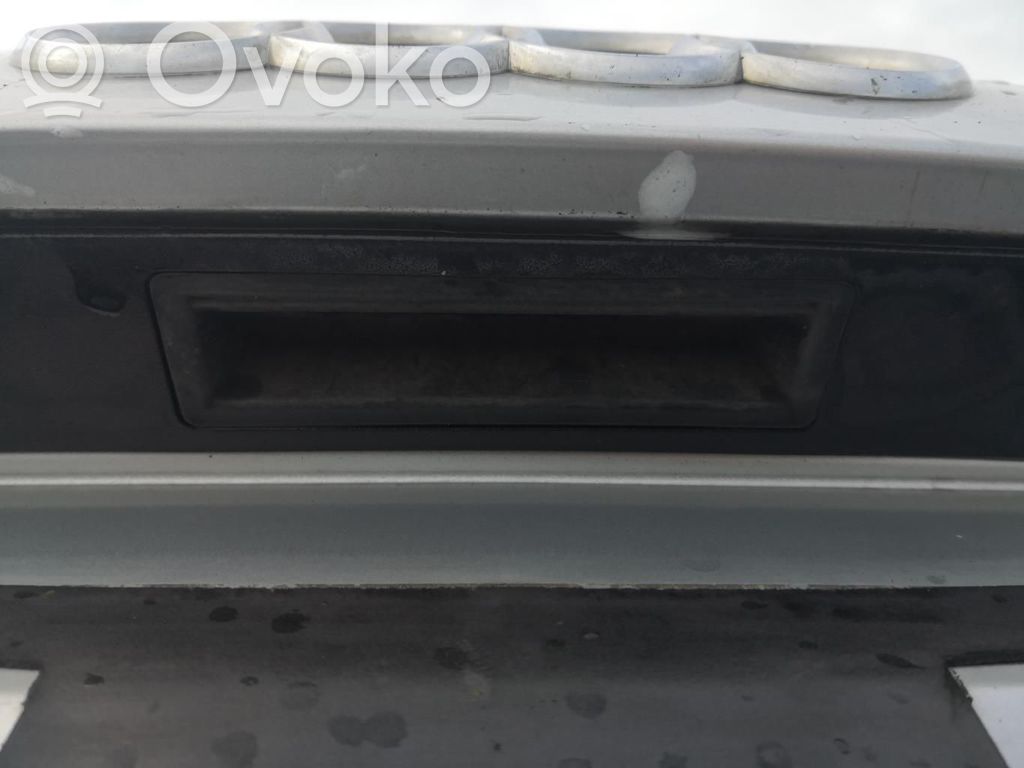 Audi A3 S3 A3 Sportback 8P Przełącznik / Przycisk otwierania klapy bagażnika 