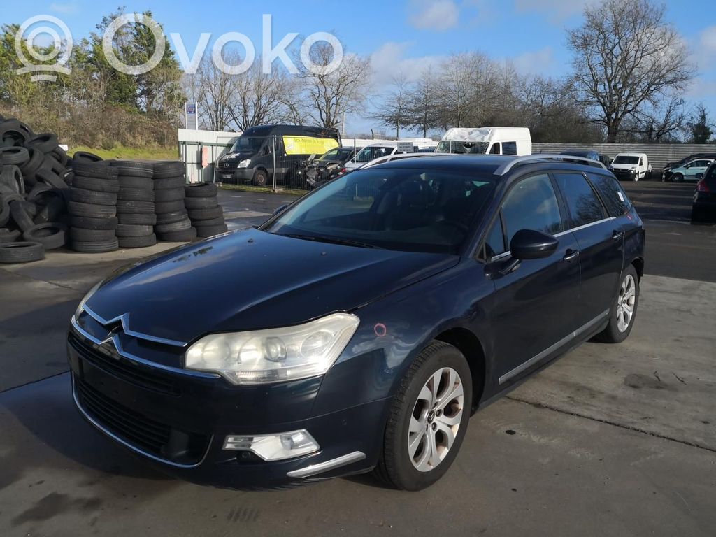 Citroen C5 Etujarrusatula 