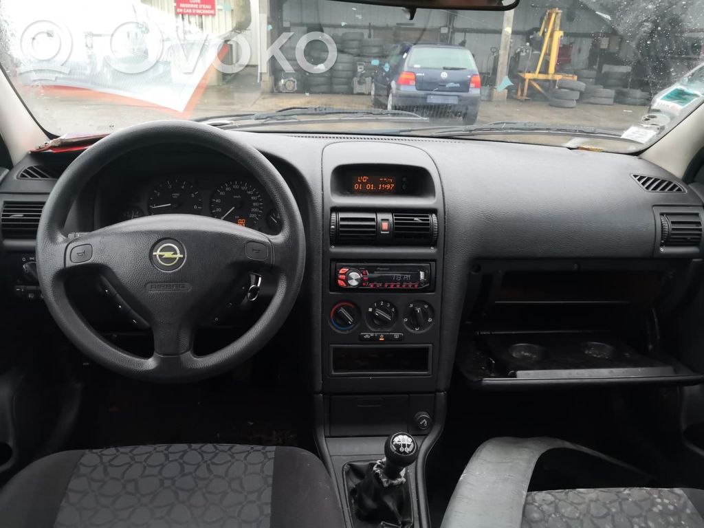 Opel Astra G Deska rozdzielcza 