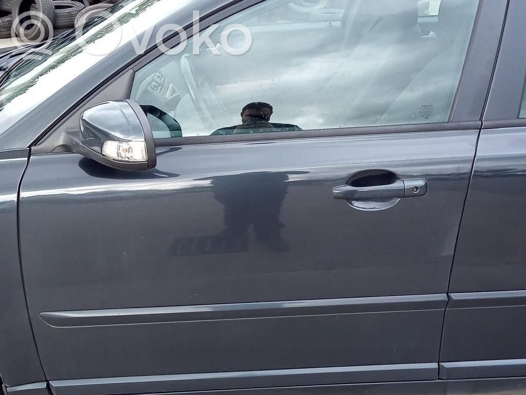 Volvo S40 Priekšpusē slēdzene 
