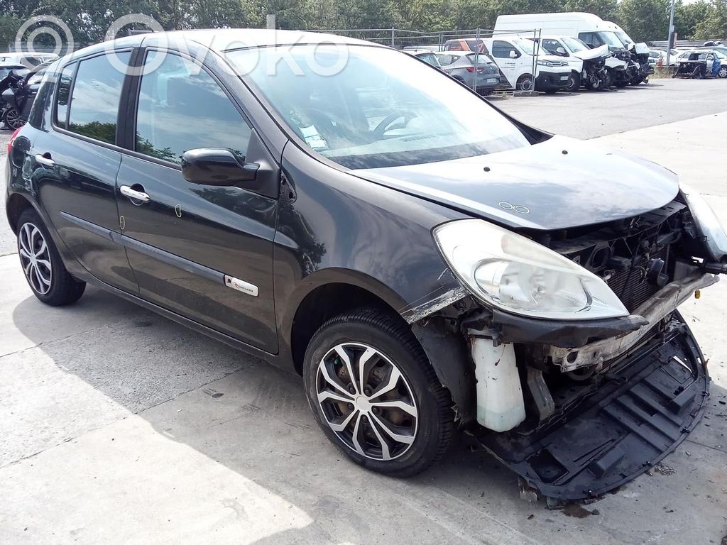 Renault Clio III Stūres statnis 
