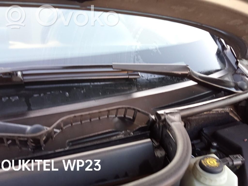 BMW X3 E83 Wischerarm vorne 