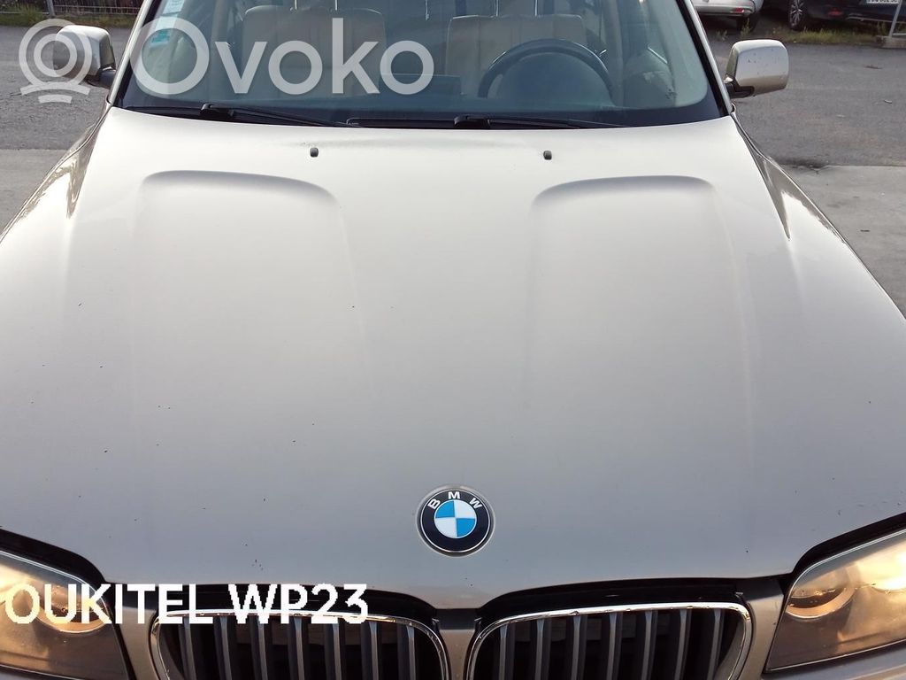 BMW X3 E83 Dzinēja pārsegs (vāks) 