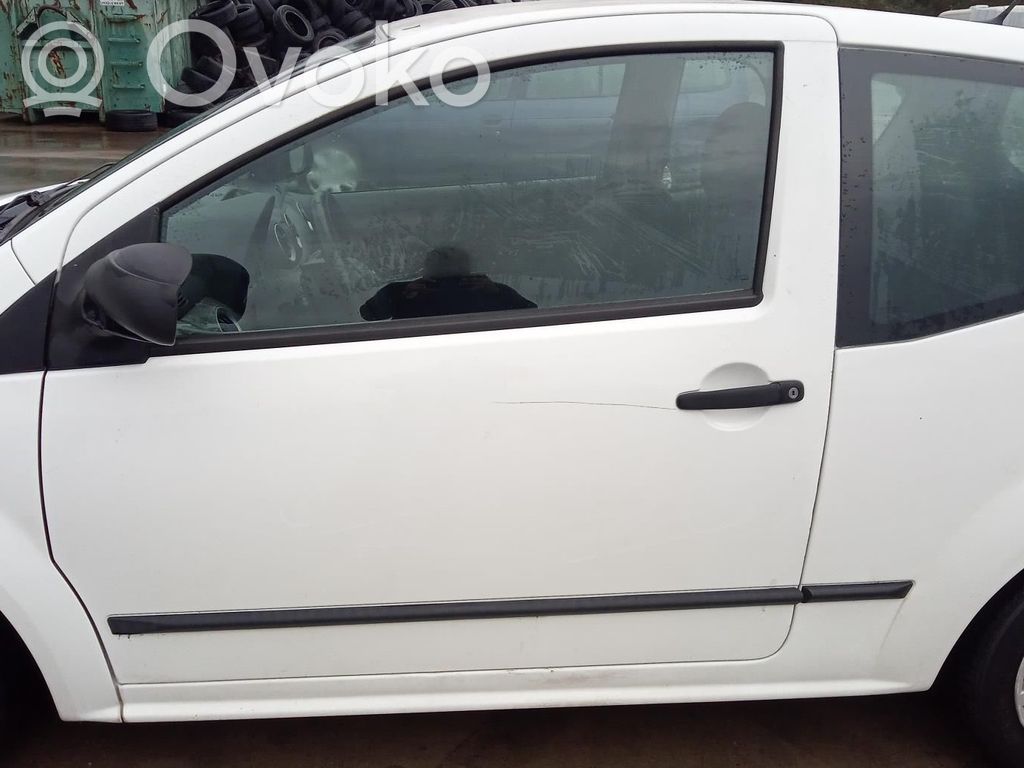 Citroen C2 Priekšpusē slēdzene 