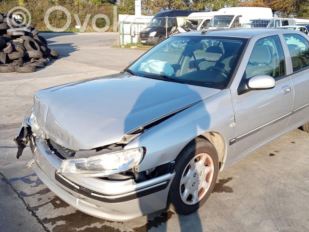 Peugeot 406 Etujarrusatula 