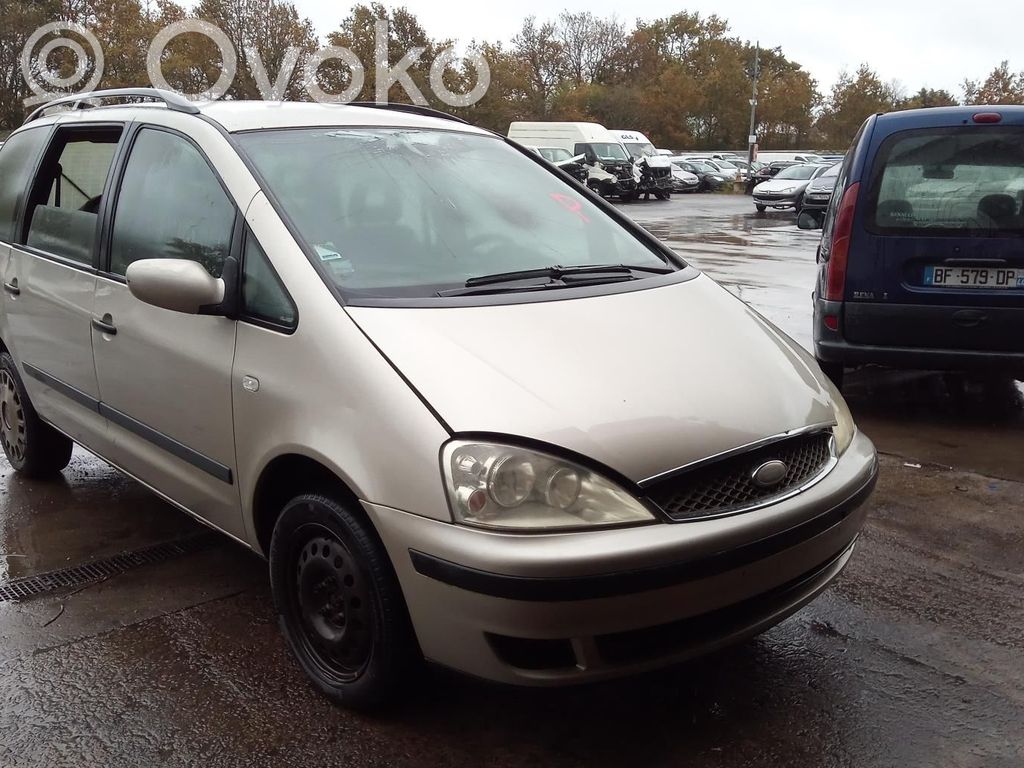 Ford Galaxy Передний суппорт 