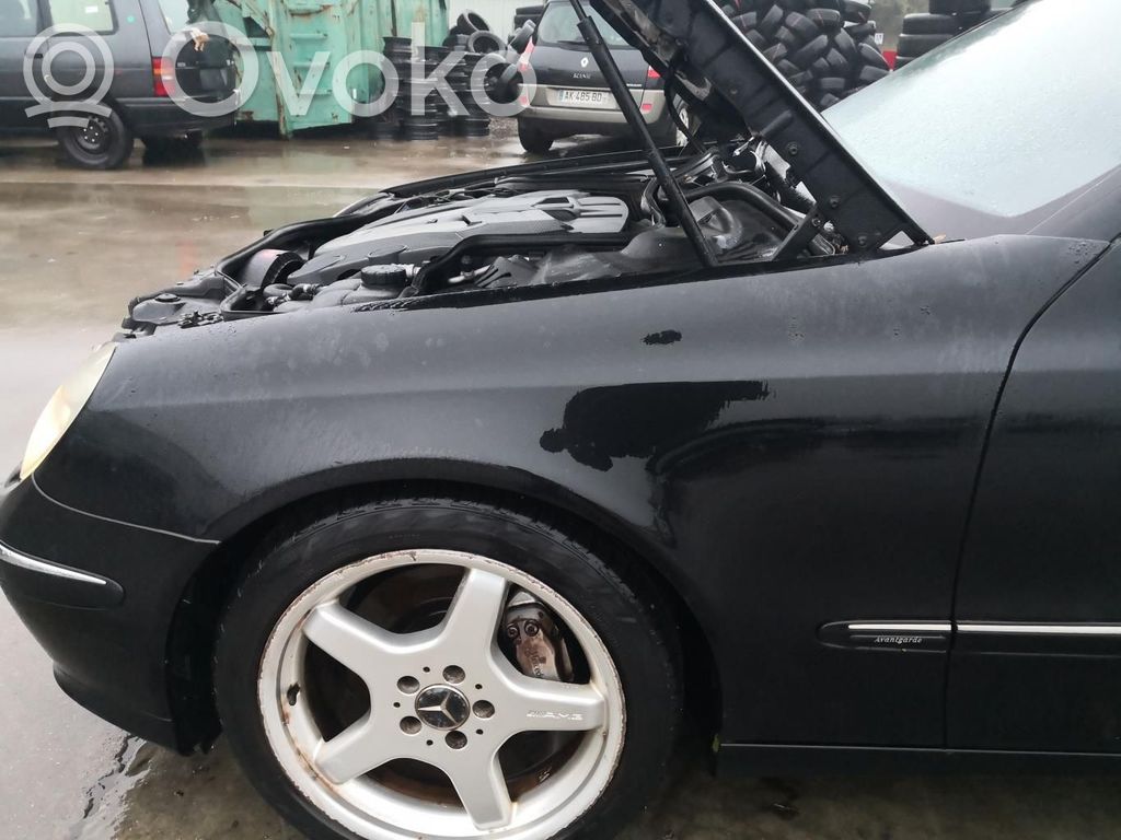 Mercedes-Benz E W211 Sparnas 