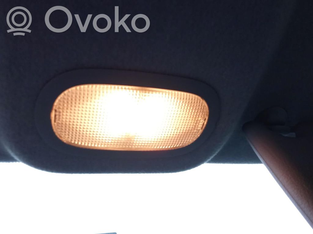 Renault Clio II Luz del asiento delantero 